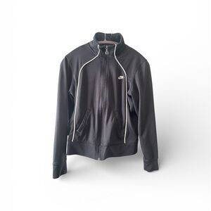 Classic Nike jacket size medium